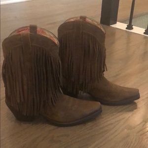 Ariat gold Rush Fringe Boots Size 7